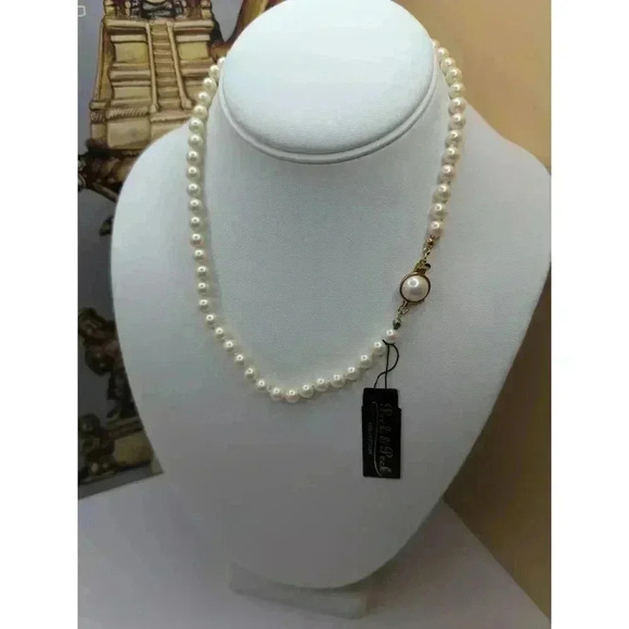 NEW Peck & Peck Collection White Faux Pearls Gold Clasp Pearl Necklace - Picture 1 of 5